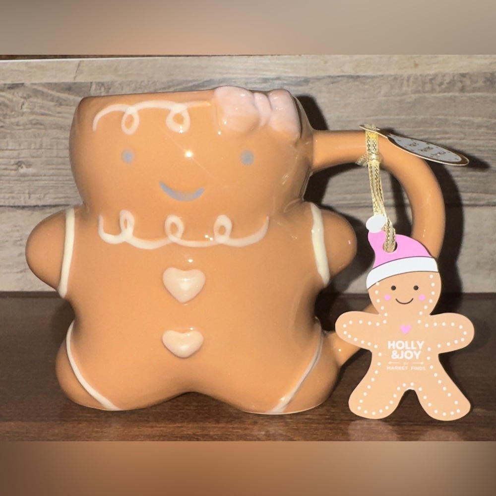 Super Cute 🥰 Gingerbread Girl 🎀 Hand Painted Mug by Holly & Joy - NEW